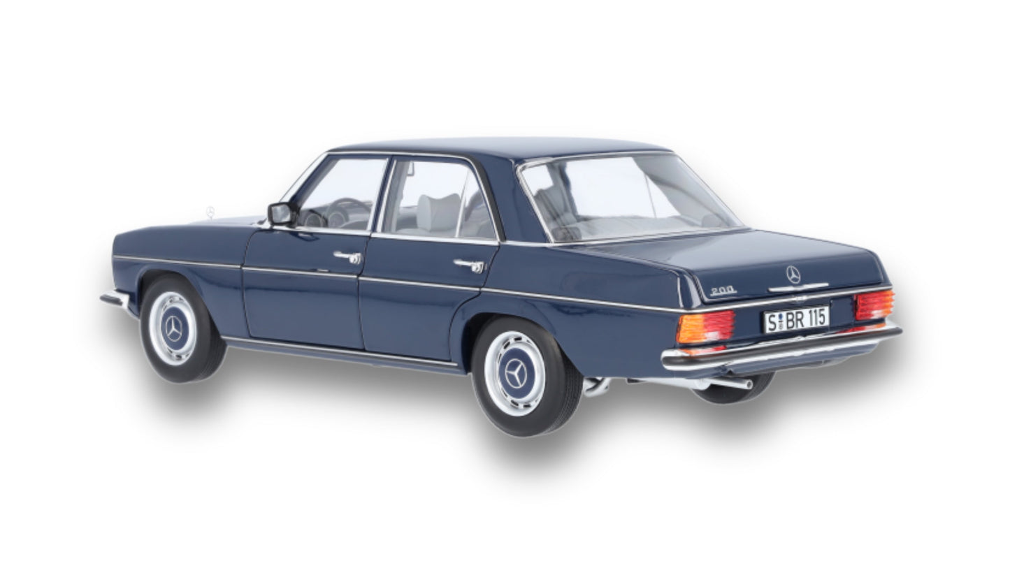 200 W 114/W 115 (1968-1973), Saloon