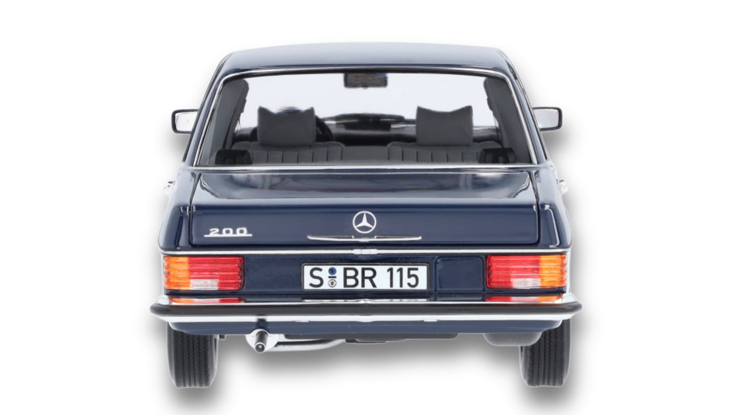 200 W 114/W 115 (1968-1973), Saloon